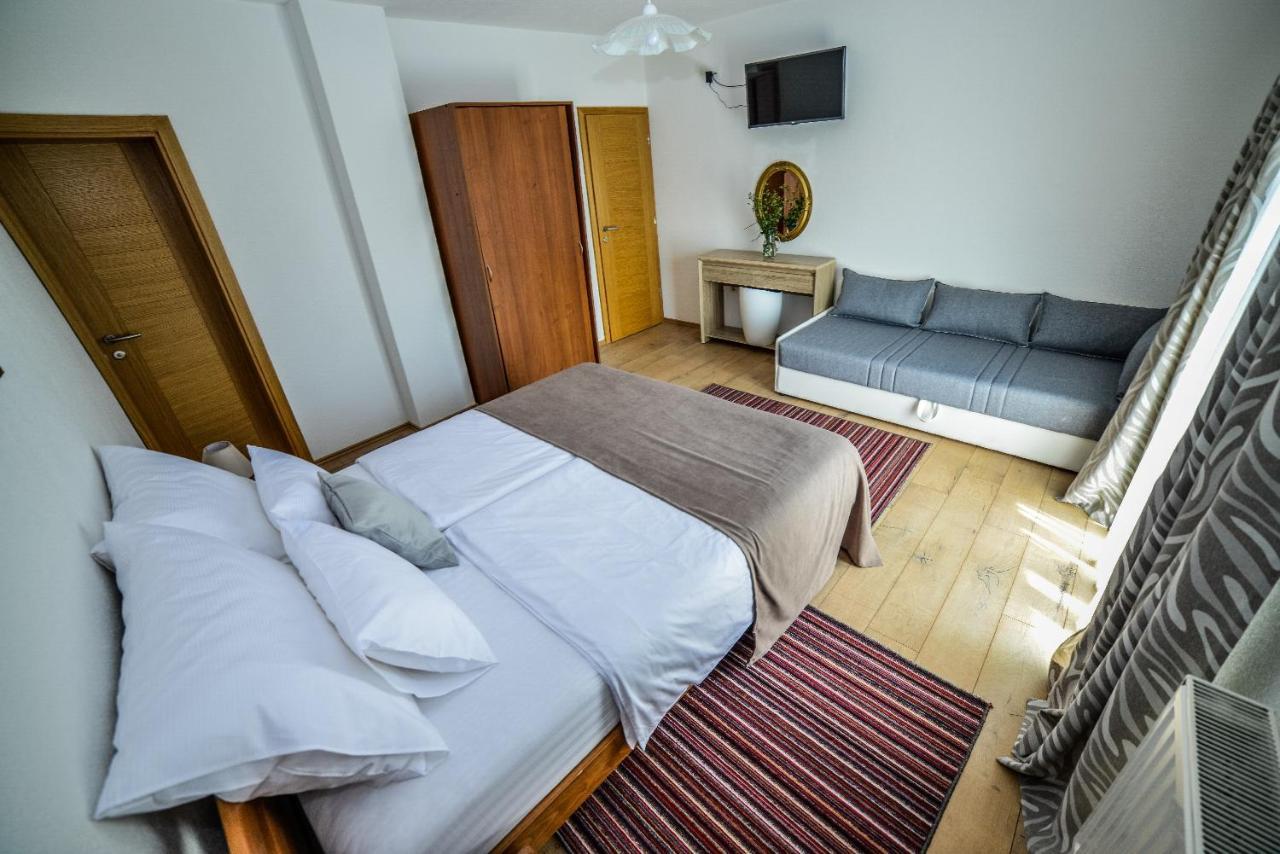 יאזרצה Sixteen Lakes Guest House 2 מראה חיצוני תמונה